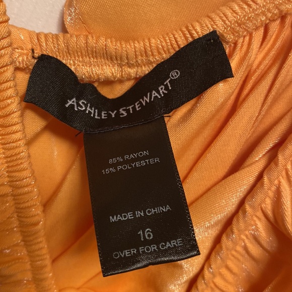 NWOT Ashley Stewart Gold Wide Leg Jumpsuit…size 16 - Picture 4 of 4